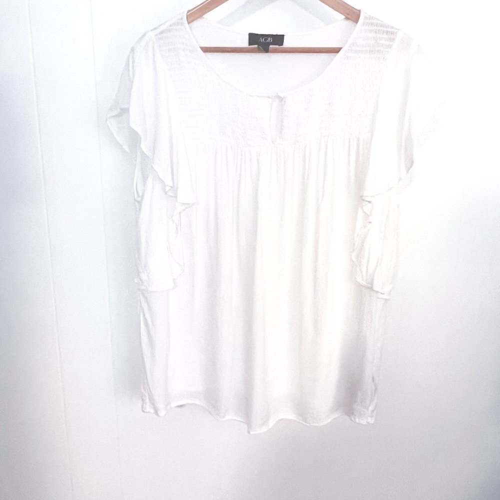 AGB white smocked yoke keyhole ruffle sleeve top Extra Large XL